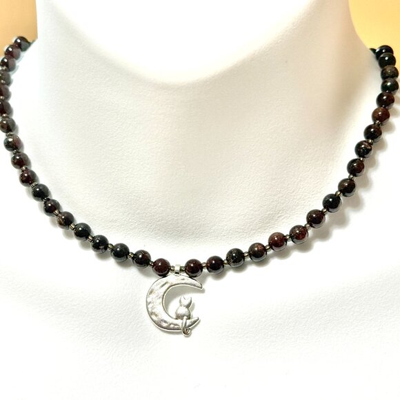 Deep Wine Red Garnet Short Necklace, Genuine Gemstone & Silver Cat on the Moon - Picture 2 of 15